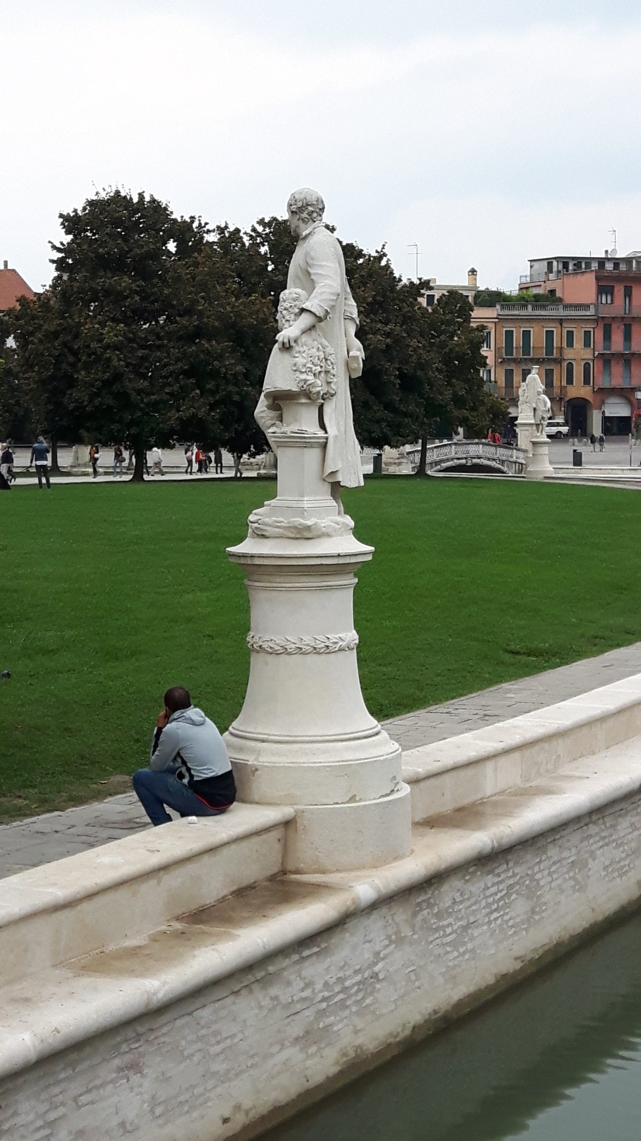 Pietro Danieletti's monument (2016), Padua (5).jpg